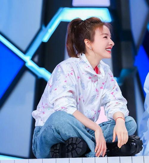 蘑菇视频最新爆料,揭秘娱乐圈最新动态  第1张